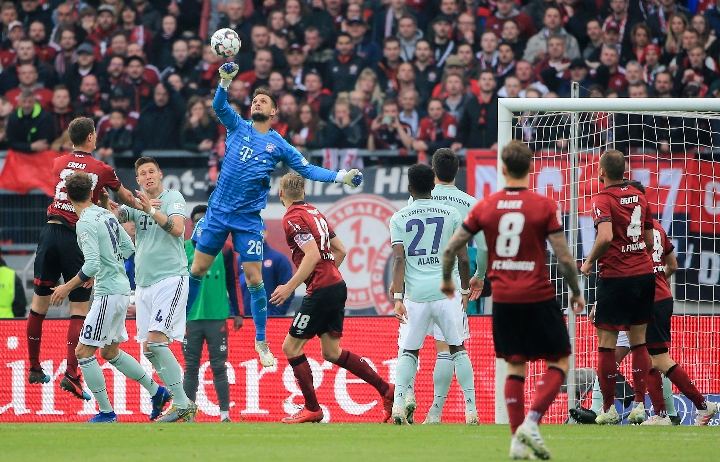 以撕开老鹰 以撕开老鹰